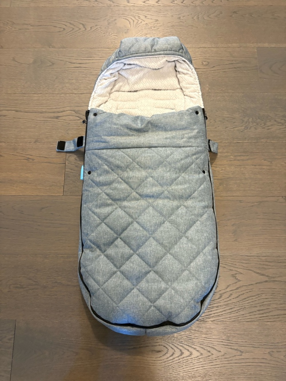 Uppababy gray spring vista cozy ganoosh EUC